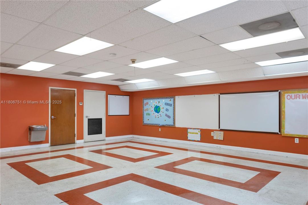 #3 of 4 - Quad suite option.