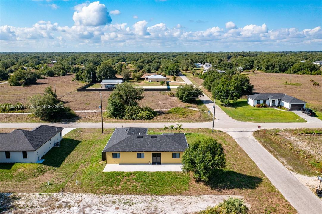 Recently Rented: $2,650 (4 beds, 2 baths, 1500 Square Feet)