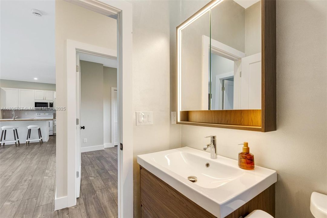 Recently Rented: $2,650 (4 beds, 2 baths, 1500 Square Feet)