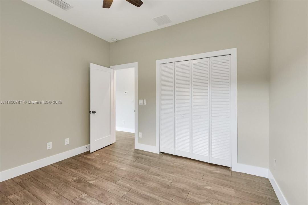 Recently Rented: $2,650 (4 beds, 2 baths, 1500 Square Feet)