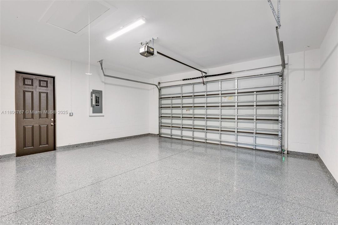 Recently Rented: $2,650 (4 beds, 2 baths, 1500 Square Feet)