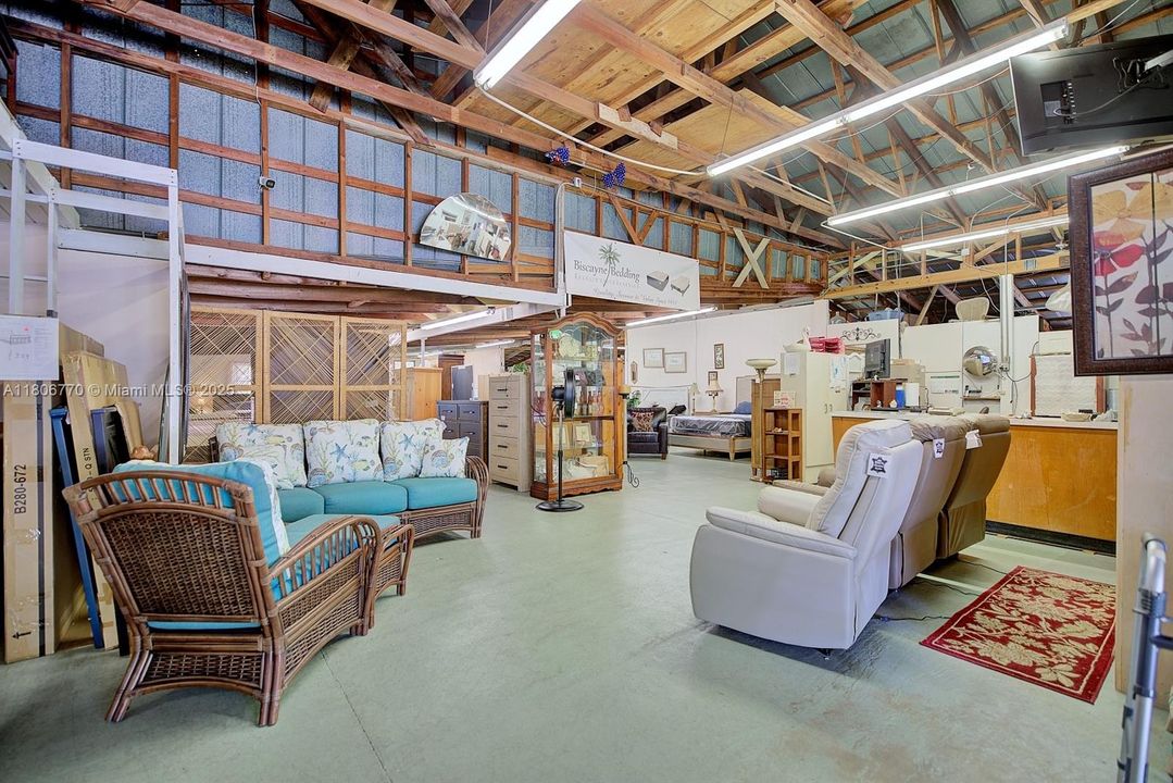 Vendido Recientemente: $599,000 (0 camas, 0 baños, 0 Pies cuadrados)