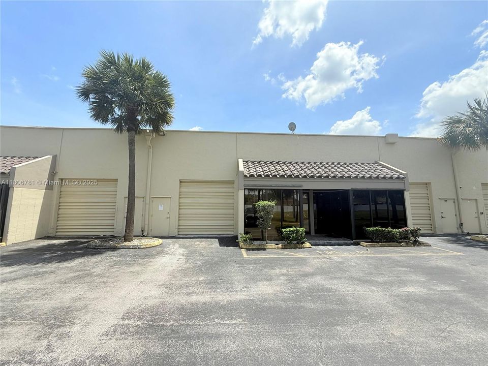 Active With Contract: $1,350 (0 beds, 0 baths, 0 Square Feet)