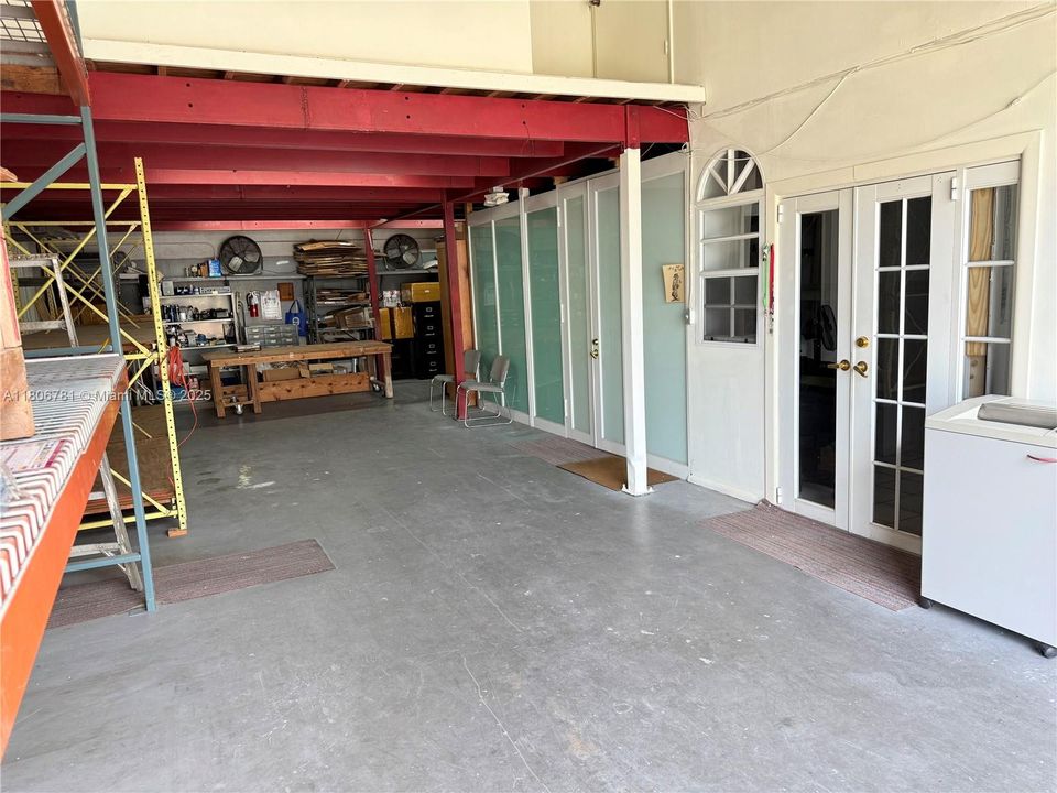 Active With Contract: $1,350 (0 beds, 0 baths, 0 Square Feet)