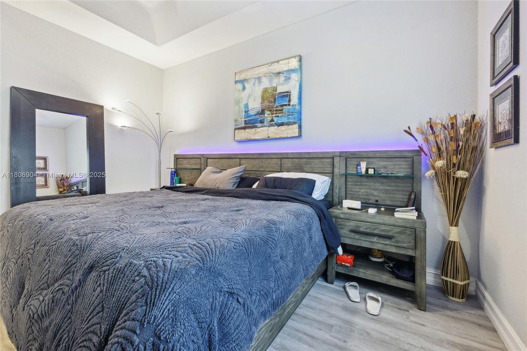 Vendido Recientemente: $450,000 (3 camas, 2 baños, 1526 Pies cuadrados)