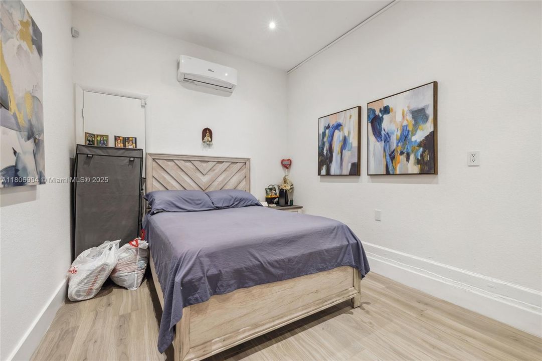 Vendido Recientemente: $450,000 (3 camas, 2 baños, 1526 Pies cuadrados)