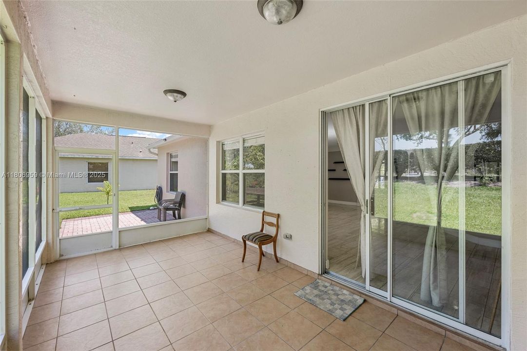 Recently Rented: $3,000 (5 beds, 3 baths, 2676 Square Feet)