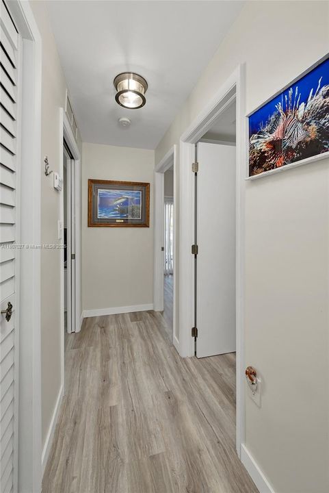 На продажу: $2,699,000 (4 спален, 3 ванн, 2098 Квадратных фут)