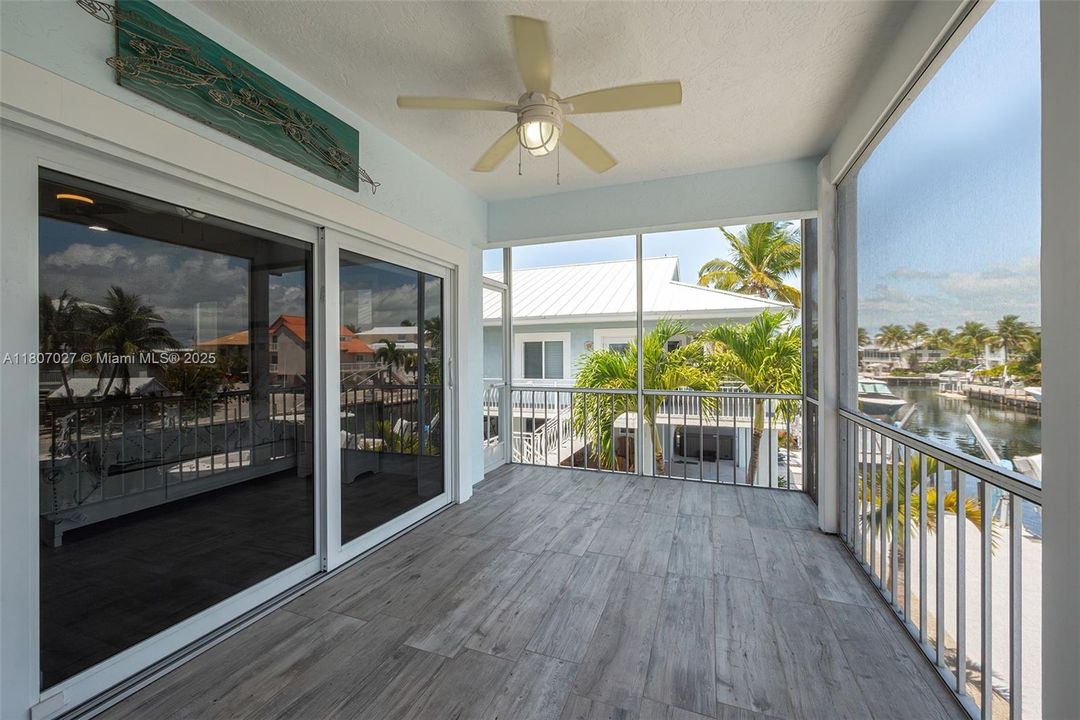 На продажу: $2,699,000 (4 спален, 3 ванн, 2098 Квадратных фут)