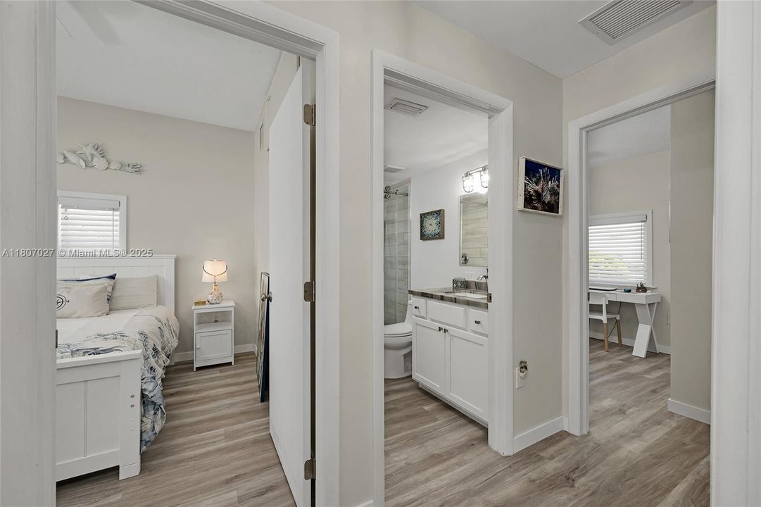 На продажу: $2,699,000 (4 спален, 3 ванн, 2098 Квадратных фут)