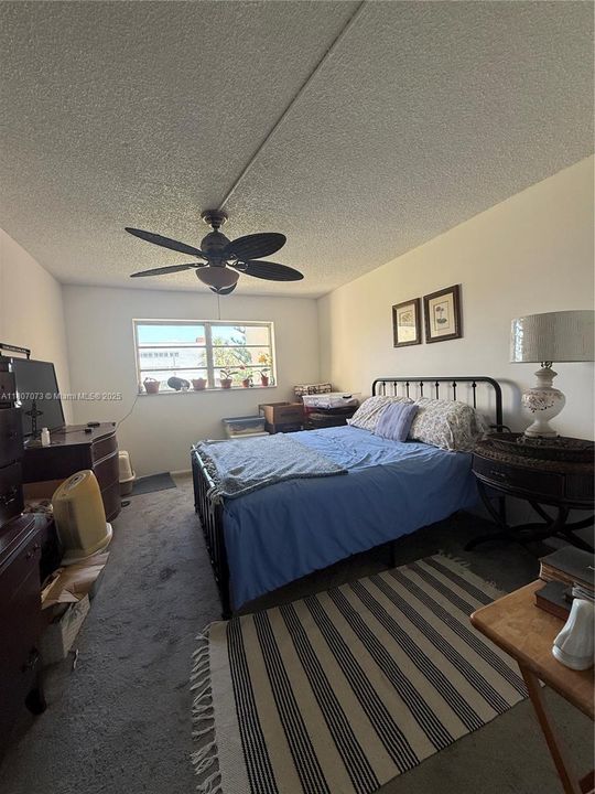 Recently Sold: $55,000 (1 beds, 1 baths, 640 Square Feet)