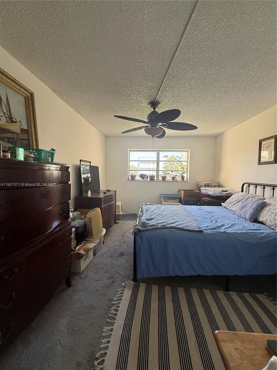 Recently Sold: $55,000 (1 beds, 1 baths, 640 Square Feet)