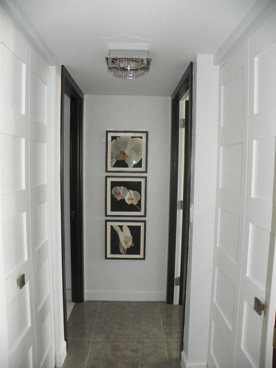 Hallyway to Guest Suite