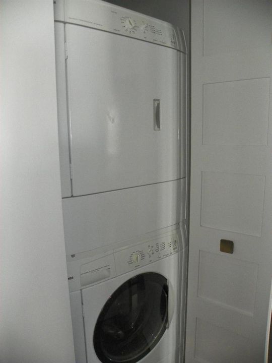 Washer & Dryer