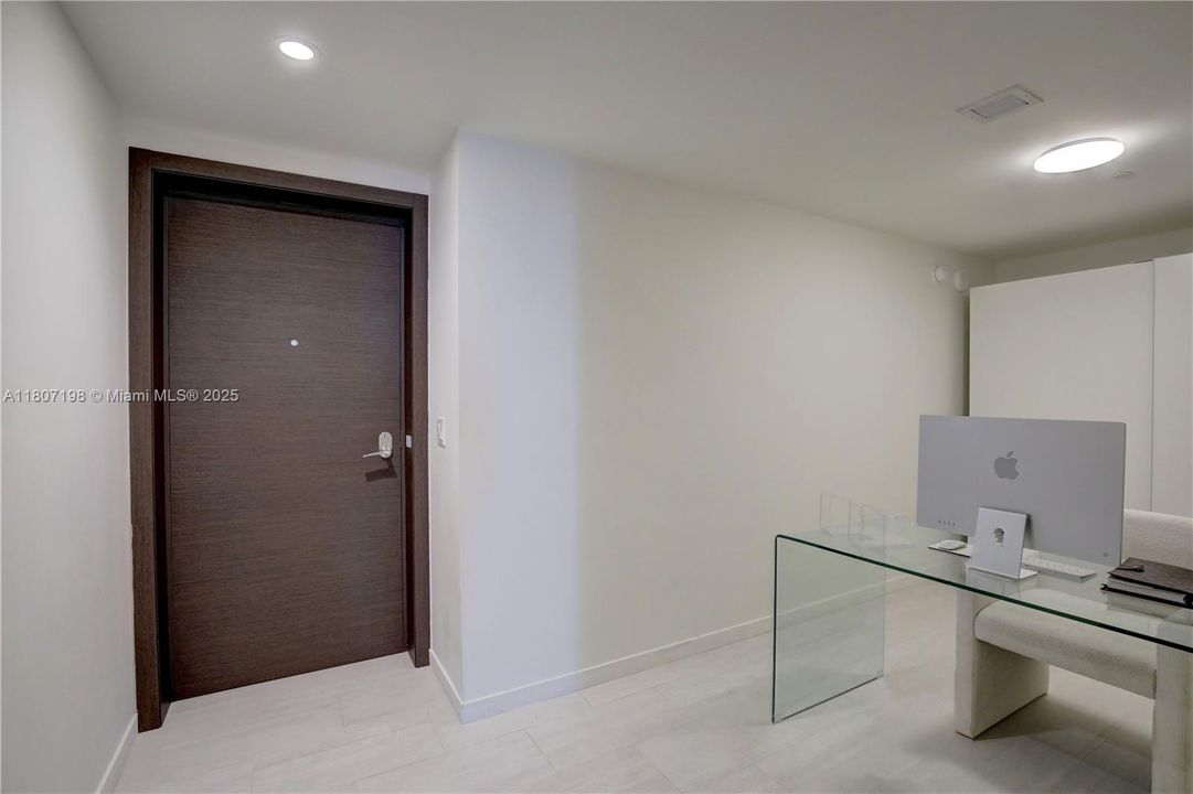 En Venta: $950,000 (1 camas, 2 baños, 1022 Pies cuadrados)