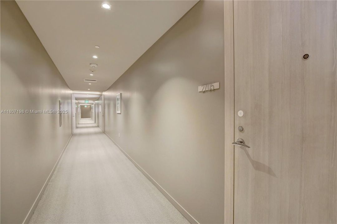 En Venta: $950,000 (1 camas, 2 baños, 1022 Pies cuadrados)