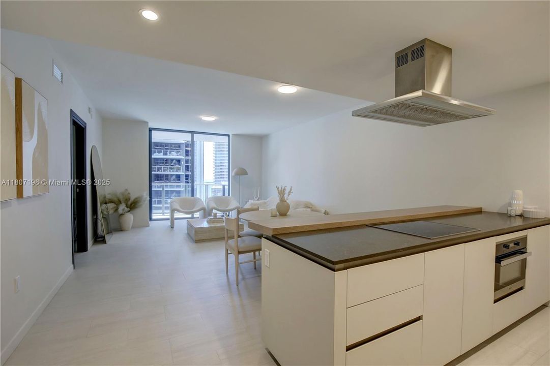 En Venta: $950,000 (1 camas, 2 baños, 1022 Pies cuadrados)