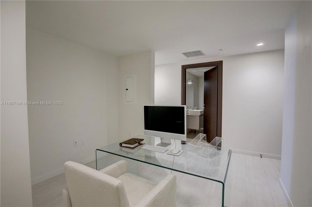 En Venta: $950,000 (1 camas, 2 baños, 1022 Pies cuadrados)
