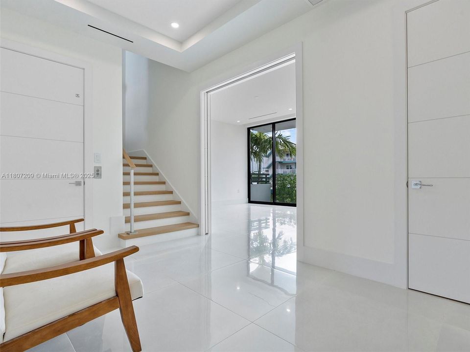 Recently Rented: $14,900 (4 beds, 4 baths, 3375 Square Feet)