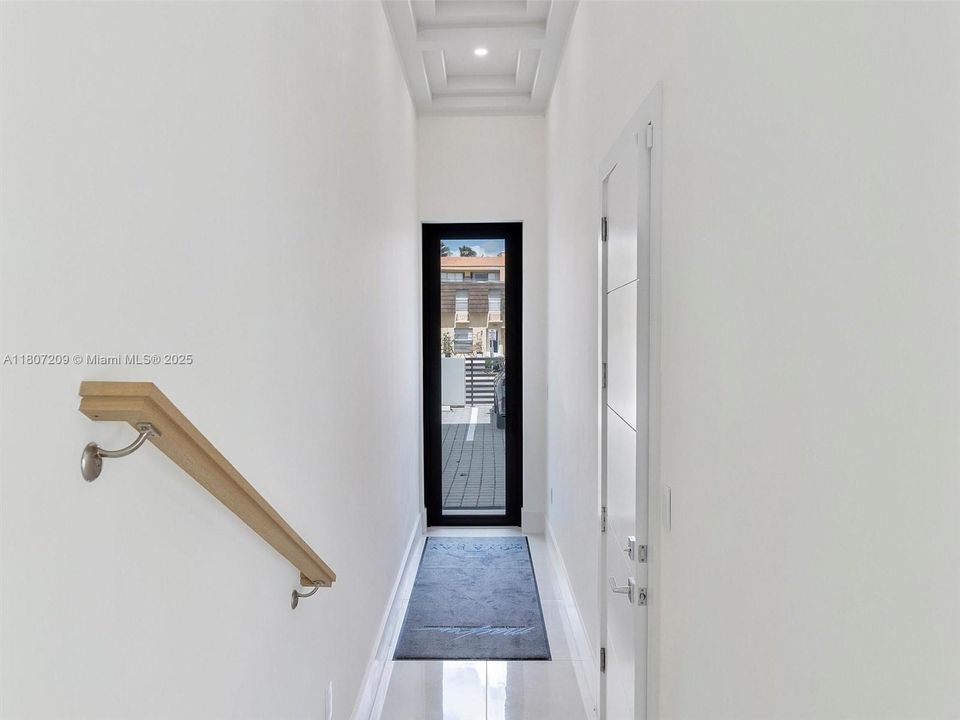 Recently Rented: $14,900 (4 beds, 4 baths, 3375 Square Feet)