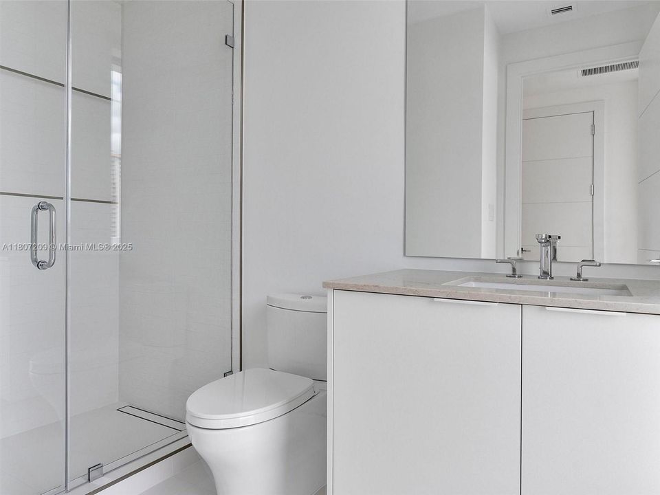 Recently Rented: $14,900 (4 beds, 4 baths, 3375 Square Feet)