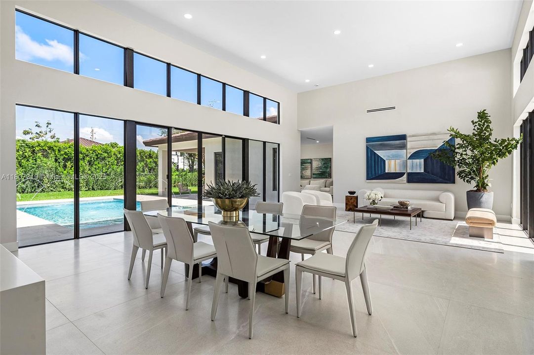Recently Sold: $2,450,000 (5 beds, 5 baths, 3980 Square Feet)