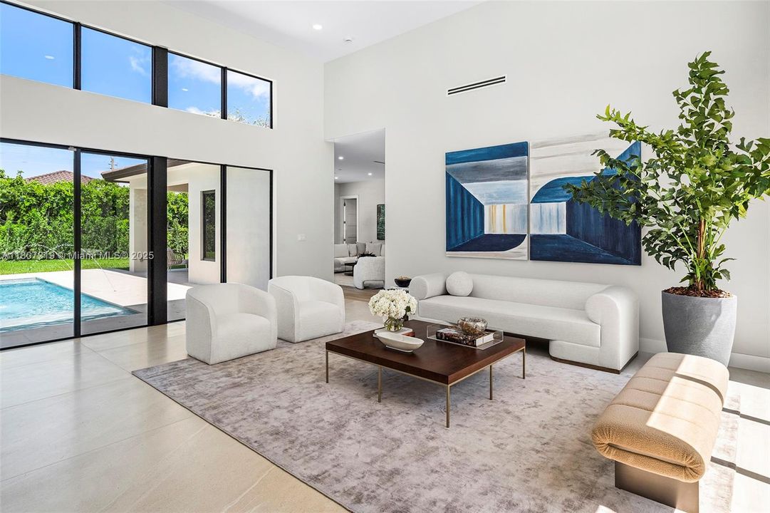 Recently Sold: $2,450,000 (5 beds, 5 baths, 3980 Square Feet)