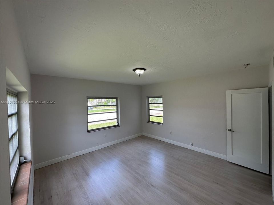 For Sale: $4,295,000 (0 beds, 0 baths, 2110 Square Feet)