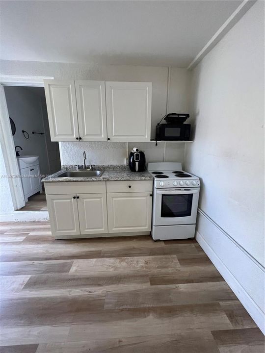 В аренду: $1,350 (1 спален, 1 ванн, 1928 Квадратных фут)