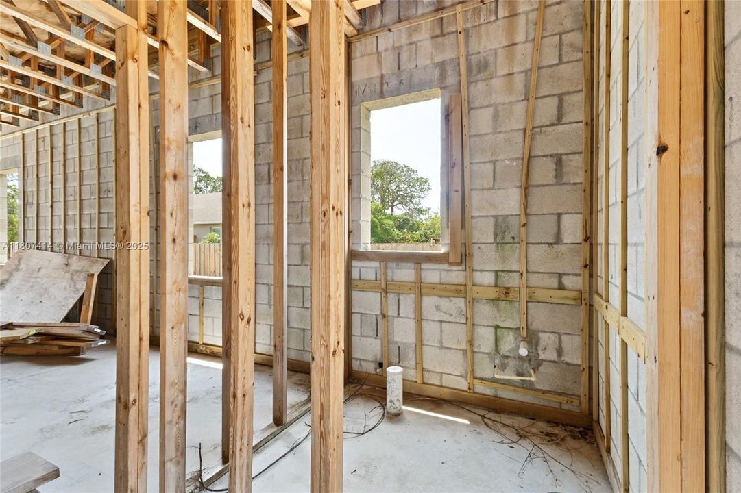 Activo con contrato: $199,000 (0 camas, 0 baños, 0 Pies cuadrados)