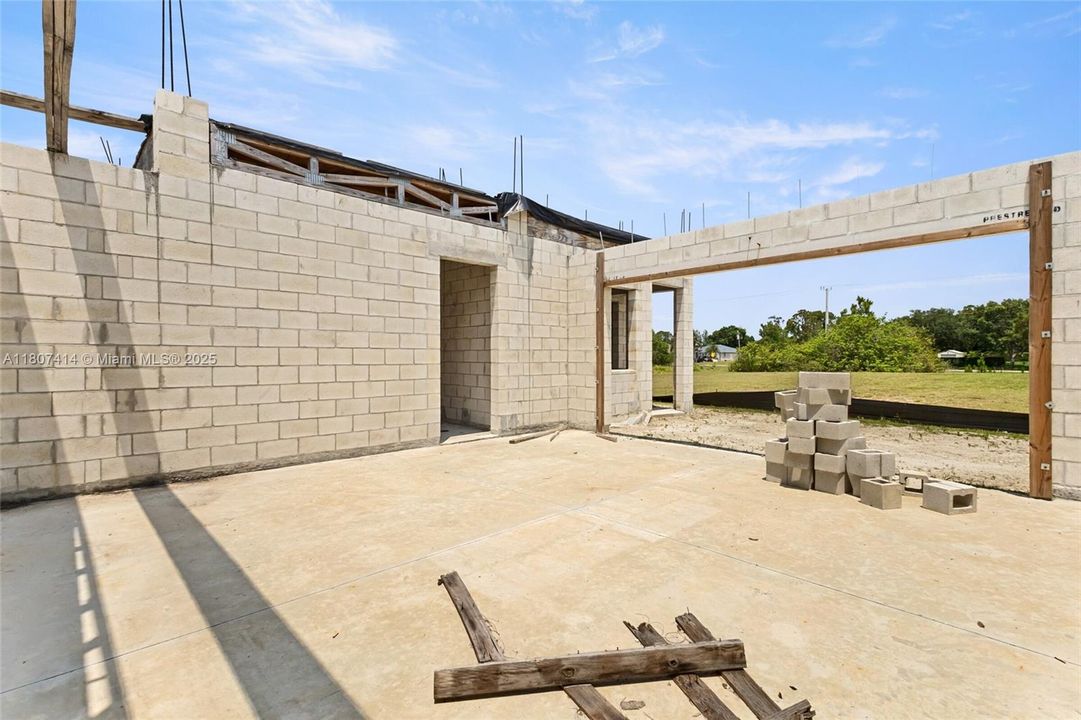 Activo con contrato: $199,000 (0 camas, 0 baños, 0 Pies cuadrados)