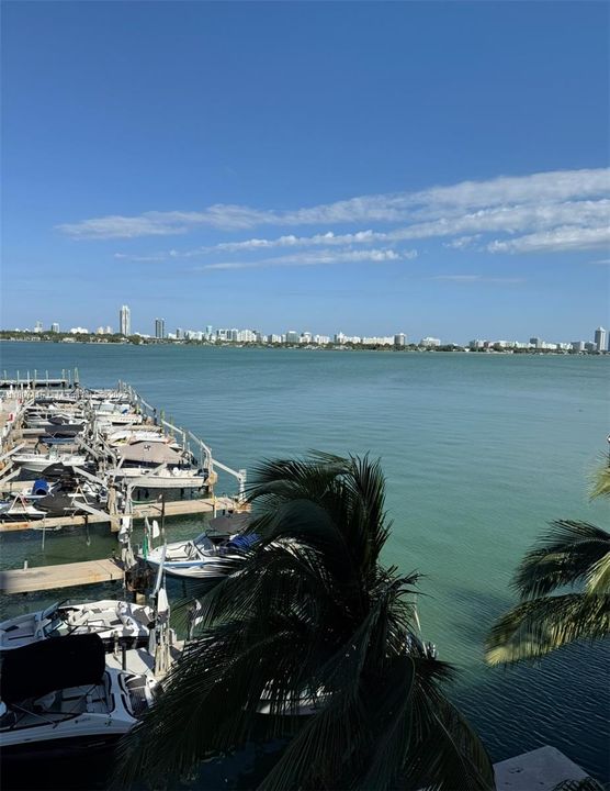 Recently Rented: $2,600 (1 beds, 1 baths, 800 Square Feet)