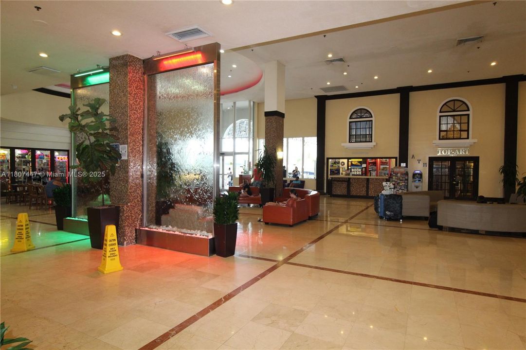 待售: $195,000 (0 贝兹, 1 浴室, 360 平方英尺)