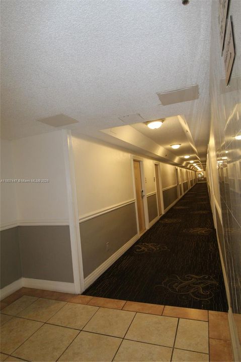 待售: $195,000 (0 贝兹, 1 浴室, 360 平方英尺)