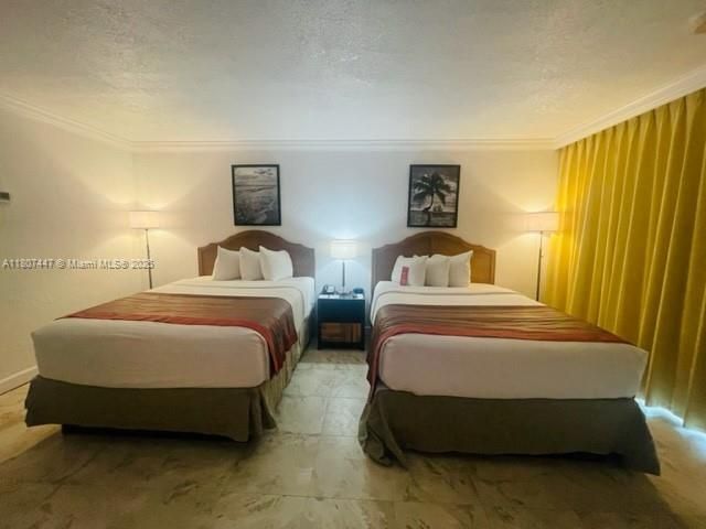 待售: $195,000 (0 贝兹, 1 浴室, 360 平方英尺)