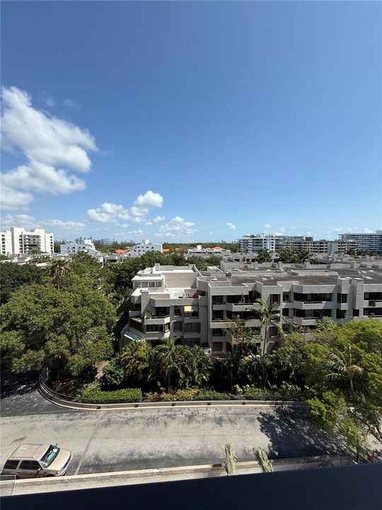Active With Contract: $5,490 (2 beds, 2 baths, 1440 Square Feet)