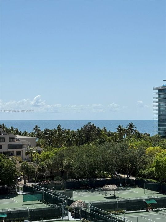 Active With Contract: $5,490 (2 beds, 2 baths, 1440 Square Feet)