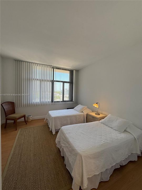 Active With Contract: $5,490 (2 beds, 2 baths, 1440 Square Feet)