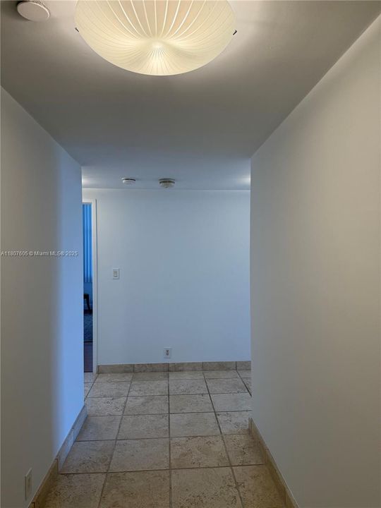 Active With Contract: $5,490 (2 beds, 2 baths, 1440 Square Feet)