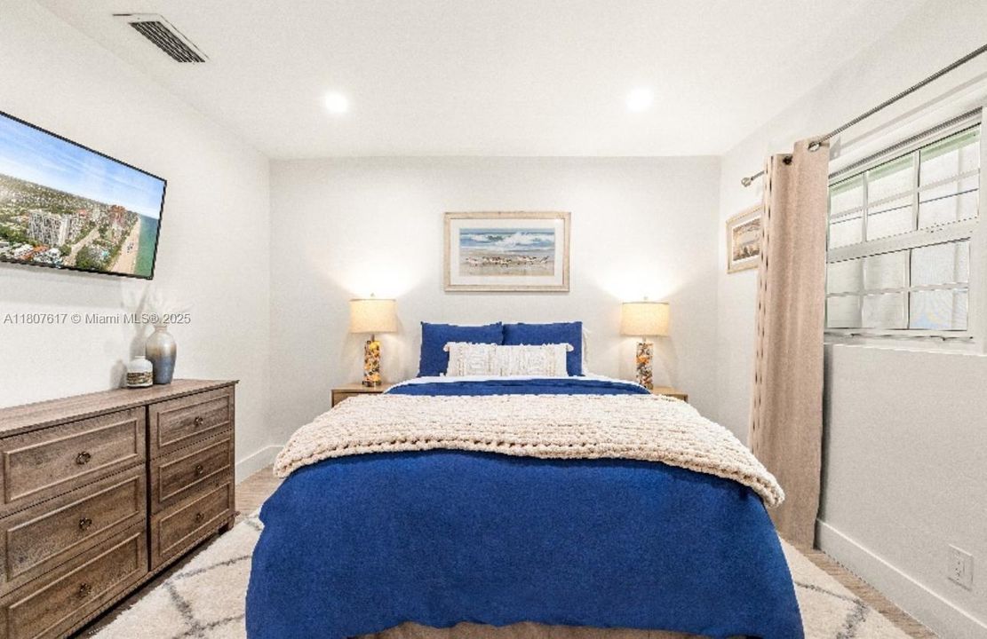 Recently Sold: $265,000 (1 beds, 1 baths, 600 Square Feet)