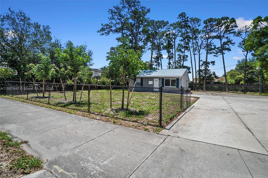 На продажу: $795,000 (0 спален, 0 ванн, 0 Квадратных фут)