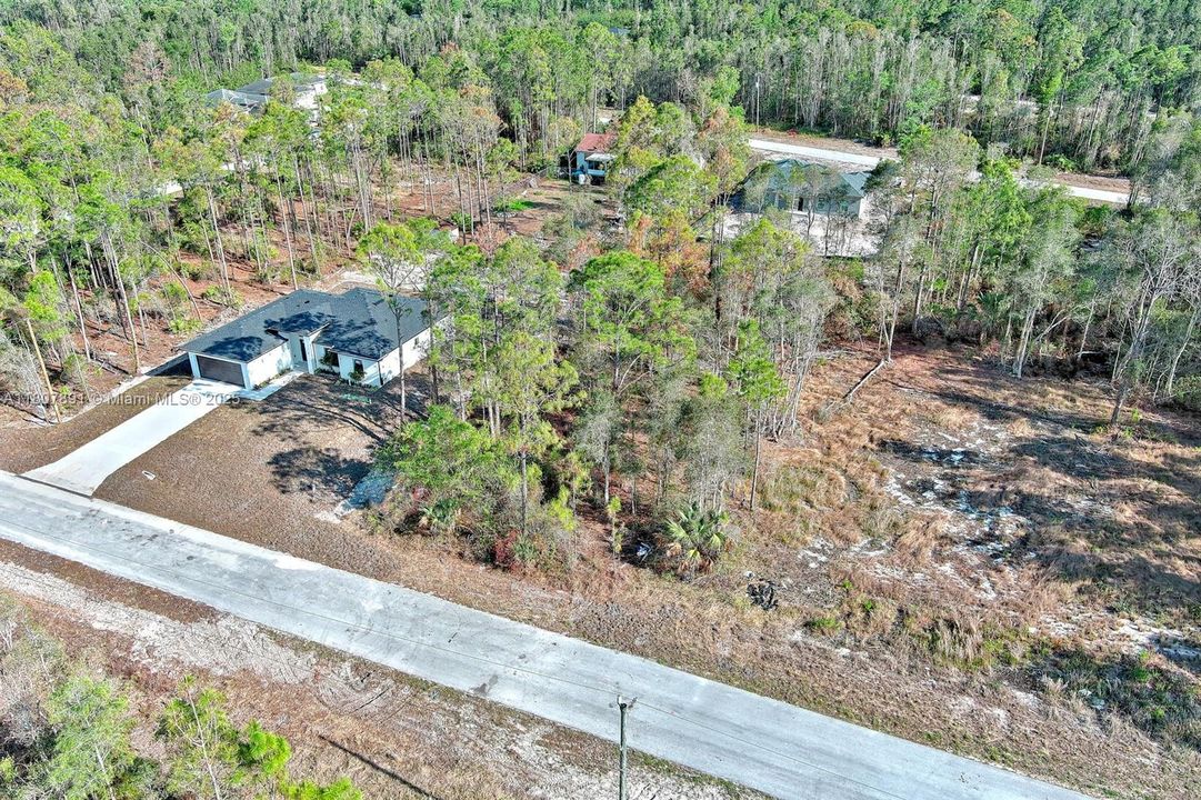 待售: $52,000 (0.33 acres)