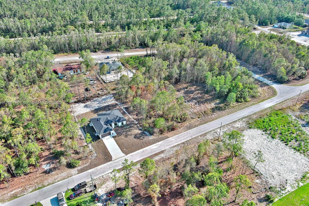 待售: $52,000 (0.33 acres)