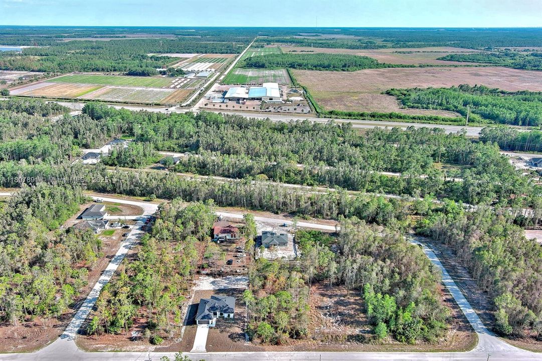 待售: $52,000 (0.33 acres)