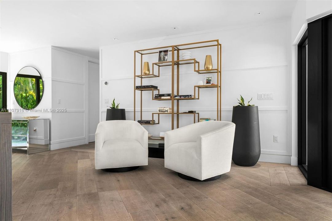 Activo con contrato: $3,500,000 (4 camas, 5 baños, 2618 Pies cuadrados)