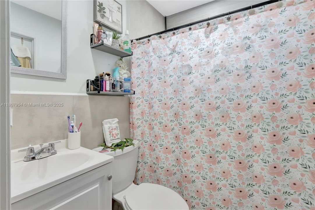 待售: $750,000 (0 贝兹, 0 浴室, 1743 平方英尺)