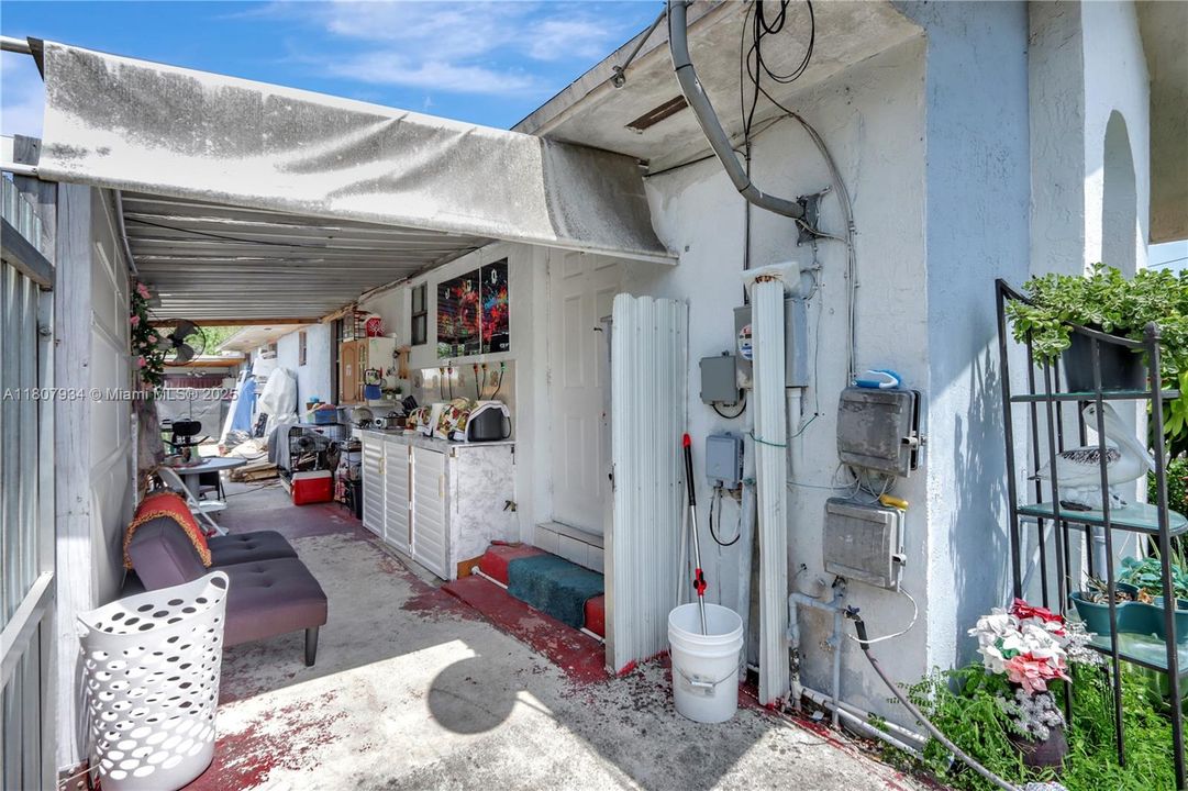 待售: $750,000 (0 贝兹, 0 浴室, 1743 平方英尺)