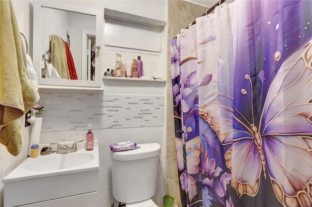 待售: $750,000 (0 贝兹, 0 浴室, 1743 平方英尺)