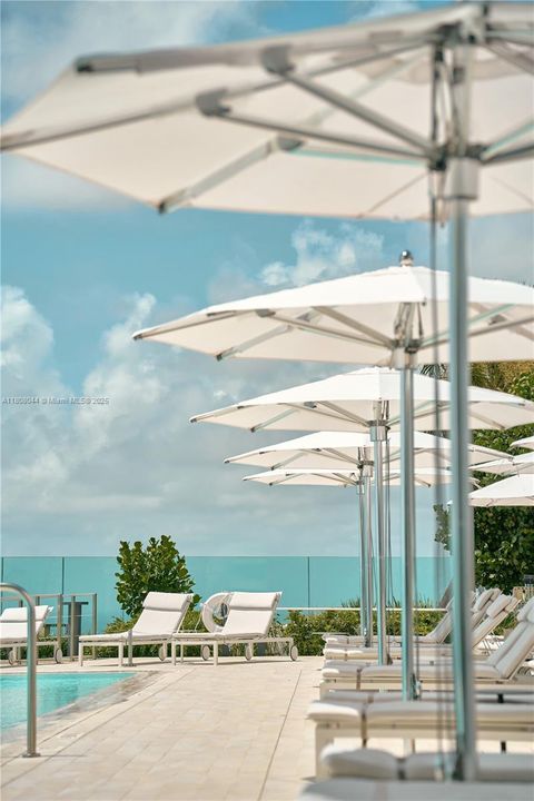 На продажу: $6,330,000 (4 спален, 5 ванн, 3536 Квадратных фут)