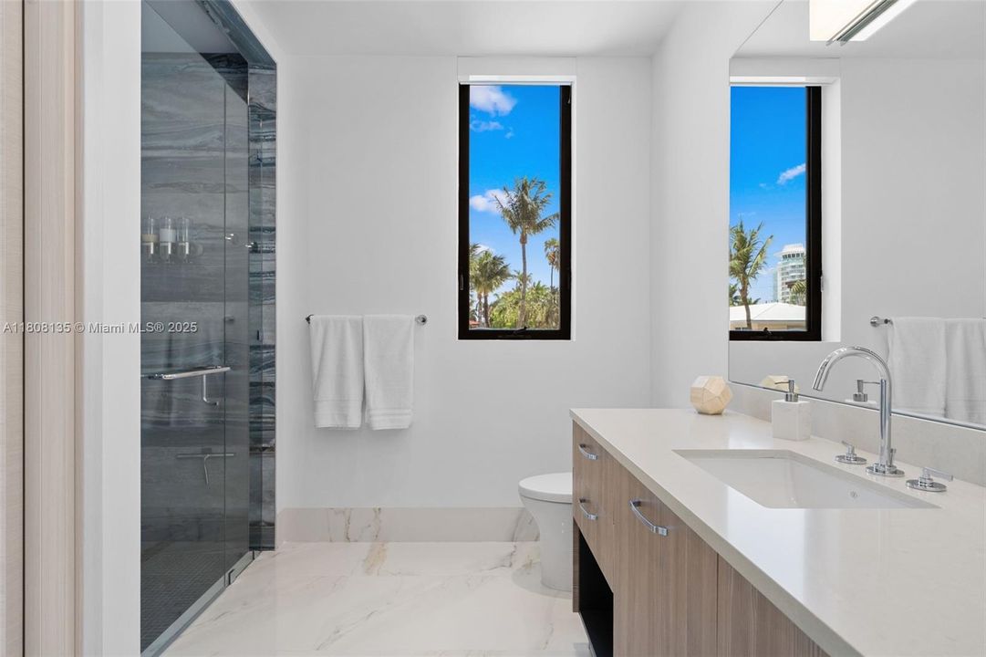 For Sale: $12,995,000 (6 beds, 6 baths, 0 Square Feet)